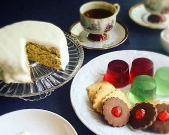 Японка воссоздает еду из аниме